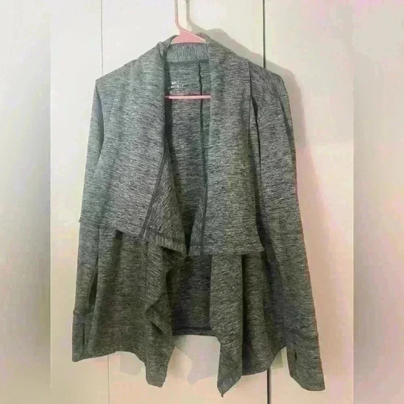 Nike Athletic/Training Open Cardigan Wrap, size XS - Picture 1 of 4